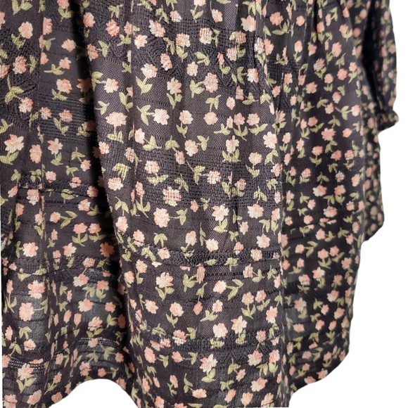 AMERICAN EAGLE NWT Babydoll Floral Ruffle Top sz L - Picture 9 of 14